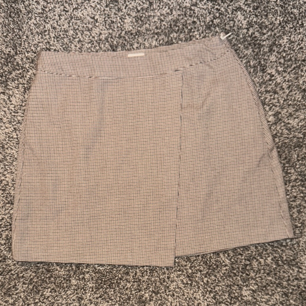 Classic Checkered Women's Skirt